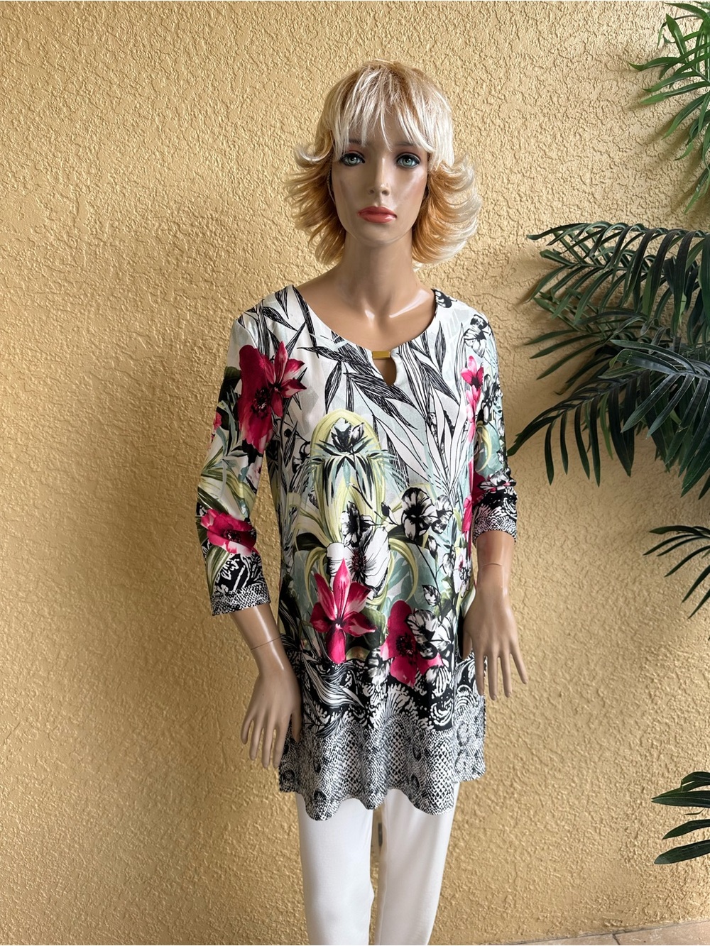 Linea Domani colorful floral design tunic top with embellishment at neckline